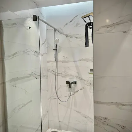 Daire Blancris Boutique *